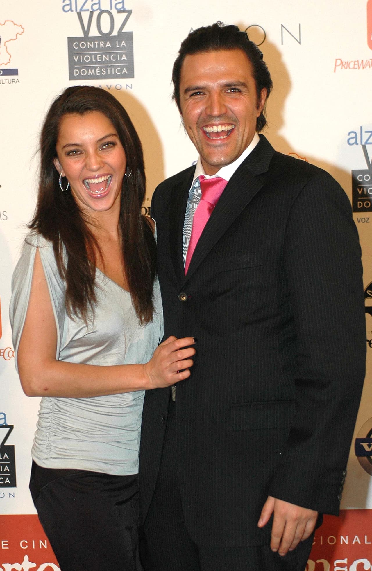 La joven, nacida en Veracruz, México, se casó en 2007 con el productor Billy Rovzar (ahora esposo de la también actriz Claudia Álvarez). Se divorciaron en 2011.