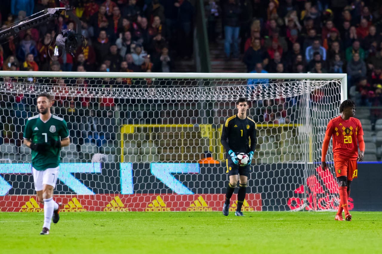 Thibaut Courtois: El portero tuvo una buena actuación y al menos sacó dos de gol del Tri.