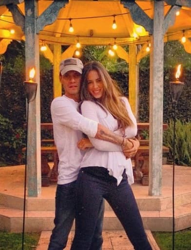 El cantante y la modelo se conocieron en 2012 y a lo largo de todo ese año vivieron un romance de ensueño.