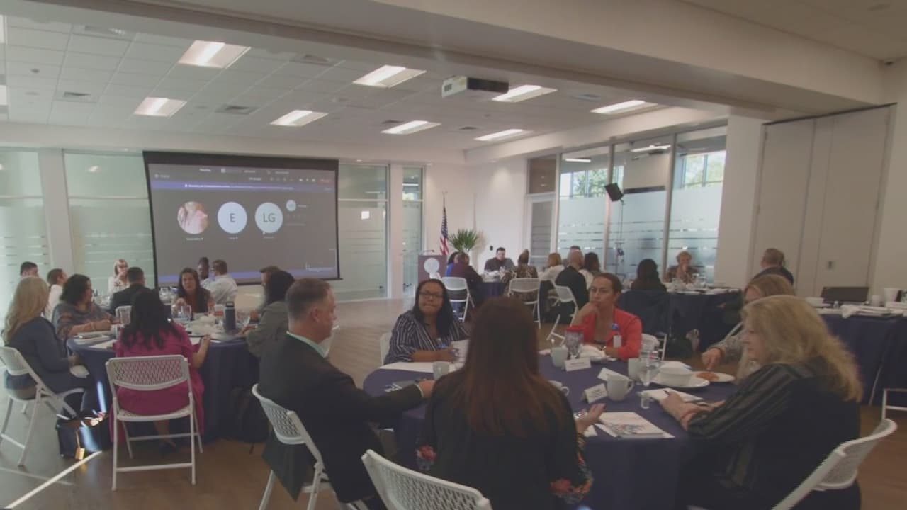 Inauguran un centro de servicios para veteranos en San Antonio