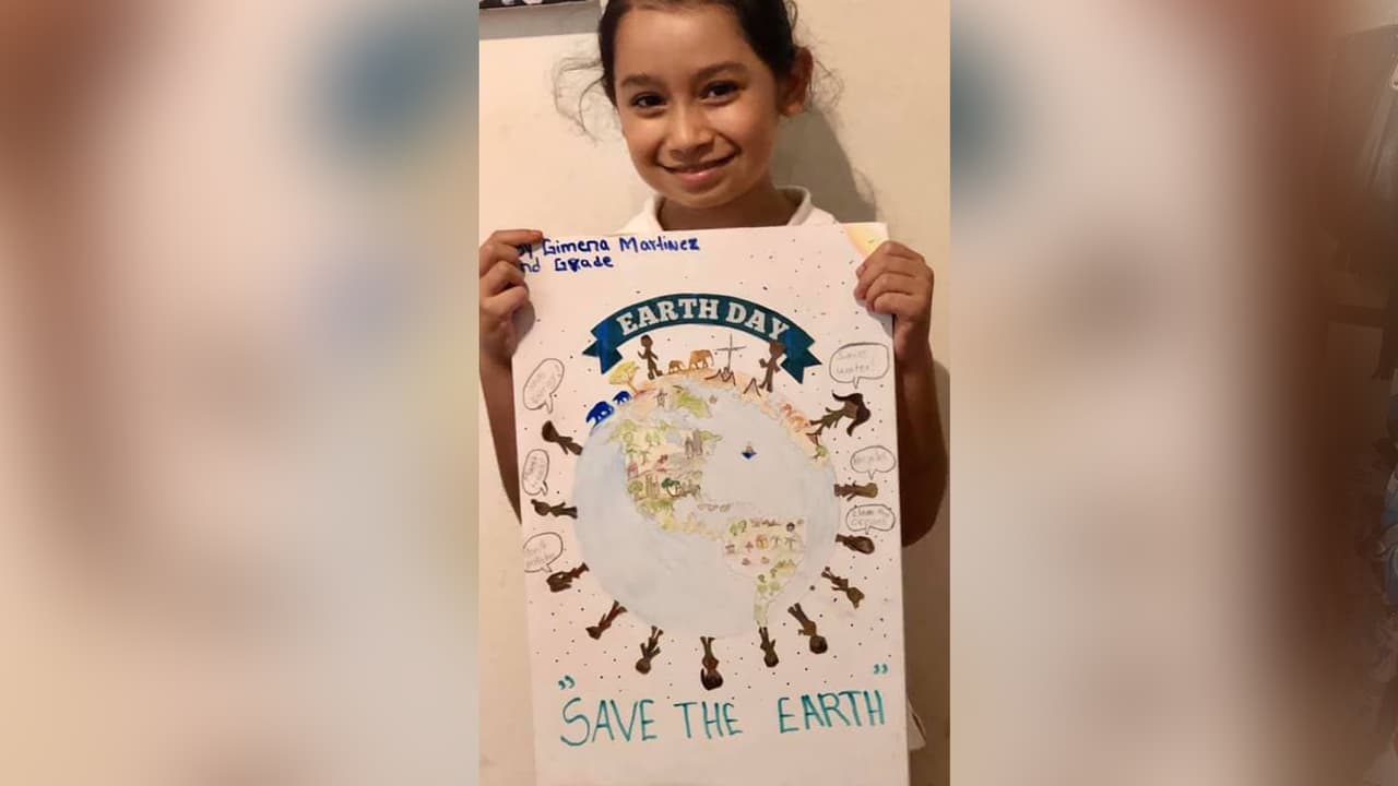 <b>Merlin Garcia</b> - “Feliz dia del niño, mi corazón te amo mucho😘 💕"