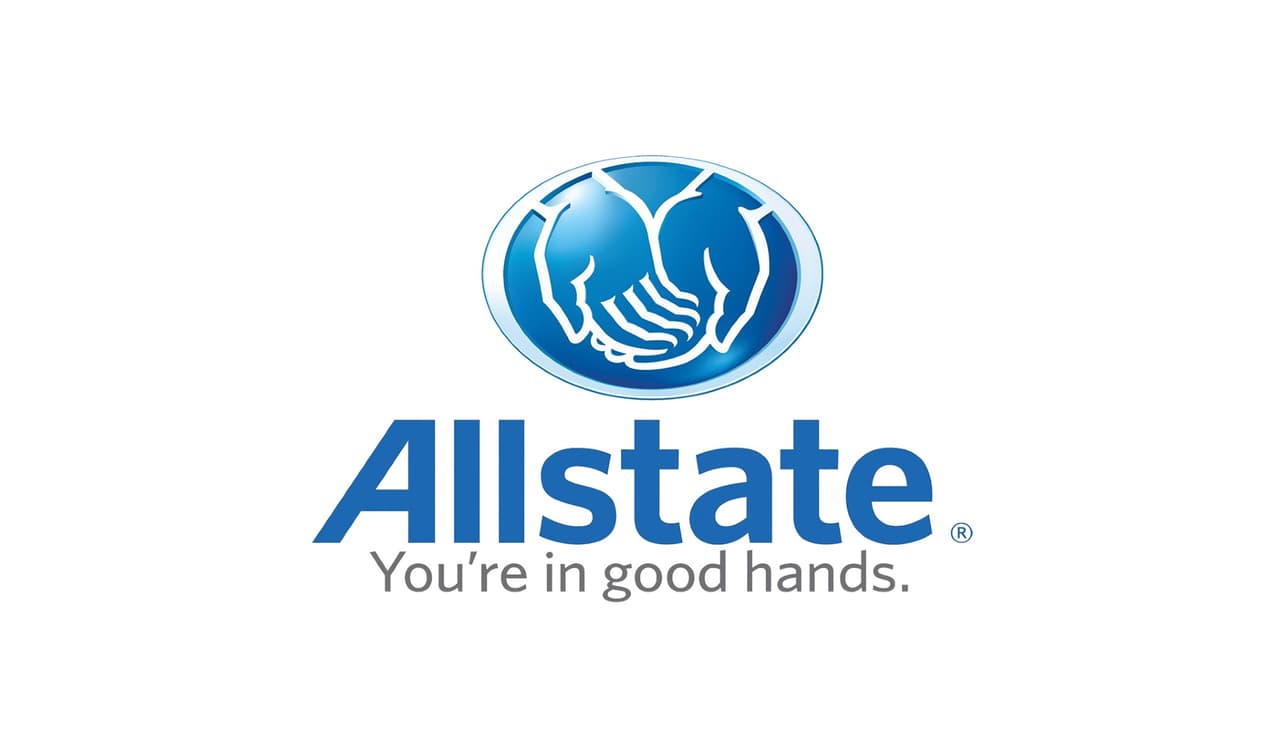 <h3 class="cms-H3-H3"><b>Allstate</b></h3>
<br>
<ul>
<li>Reembolso del 15% en función de la prima mensual correspondiente a los meses de abril y mayo 2020. Éste será depositado automáticamente en la cuenta bancaria o tarjeta de crédito utilizada para hacer los pagos</li>
<li>Aplazamiento de pagos por 60 días sin penalización</li>
<li>Cobertura extendida para los clientes que usan sus vehículos personales para entregar alimentos, medicamentos u otros bienes mientras esté vigente una orden de emergencia por el COVID-19 en su estado de residencia</li>
</ul>
<br>Para más información, visita la página
<a href="https://espanol.allstate.com/covid.aspx"><u>https://espanol.allstate.com/covid.aspx</u></a>