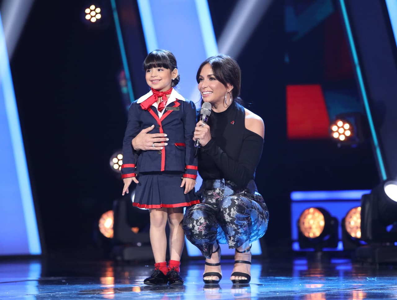 Los jueces le echaron muchas flores.