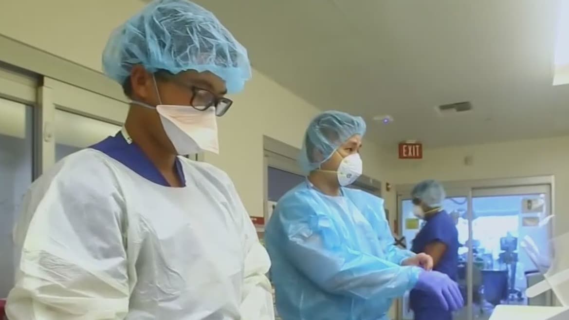 Están en aumento en Arizona los casos de covid-19 y de influenza