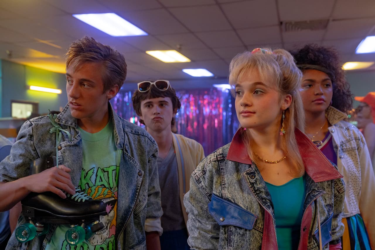 <b>Angela - Elodie Grace Orkin</b>
<br>Con su pelo rubio y voluminoso fleco, Angela se corona como uno de los primeros antagonistas de la temporada 4 de ‘Stranger Things’.