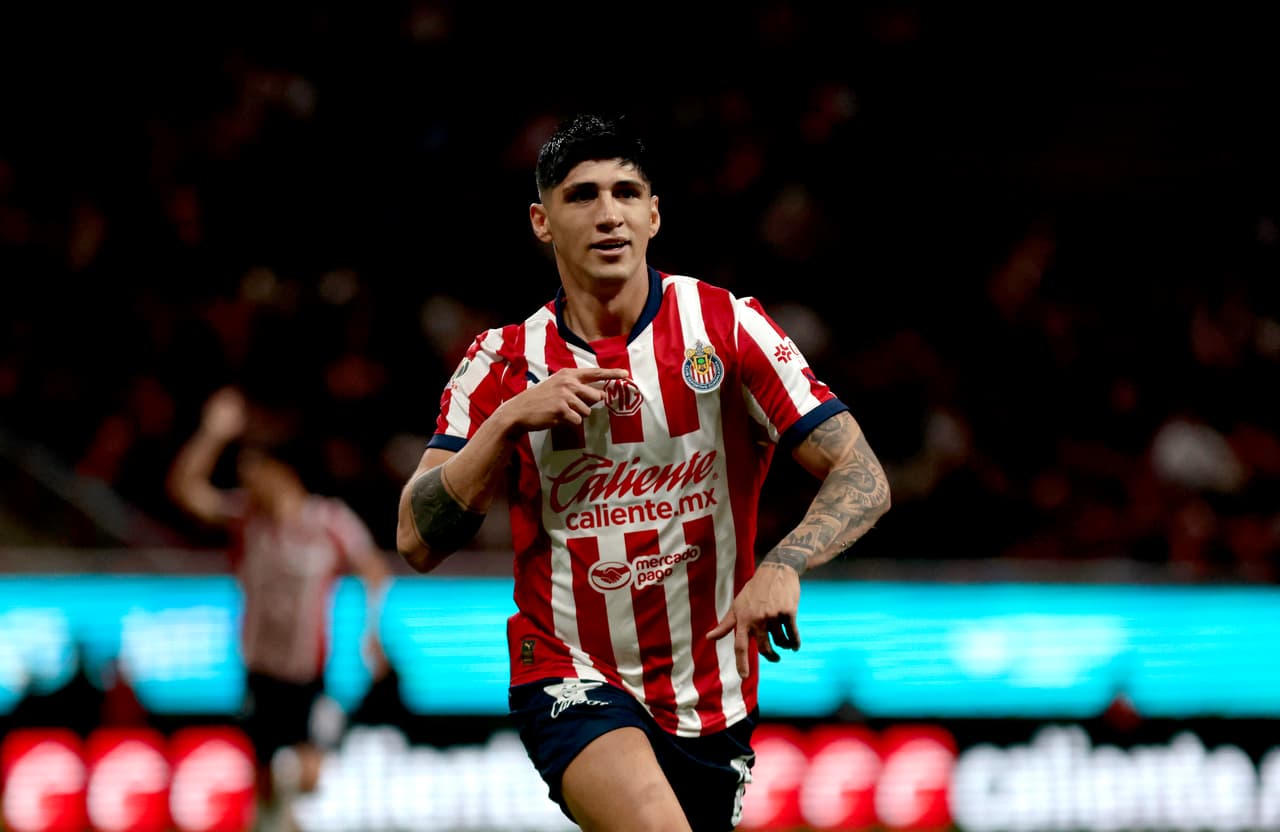 Pulido regresa a casa y le da el triunfo a Chivas ante Xolos