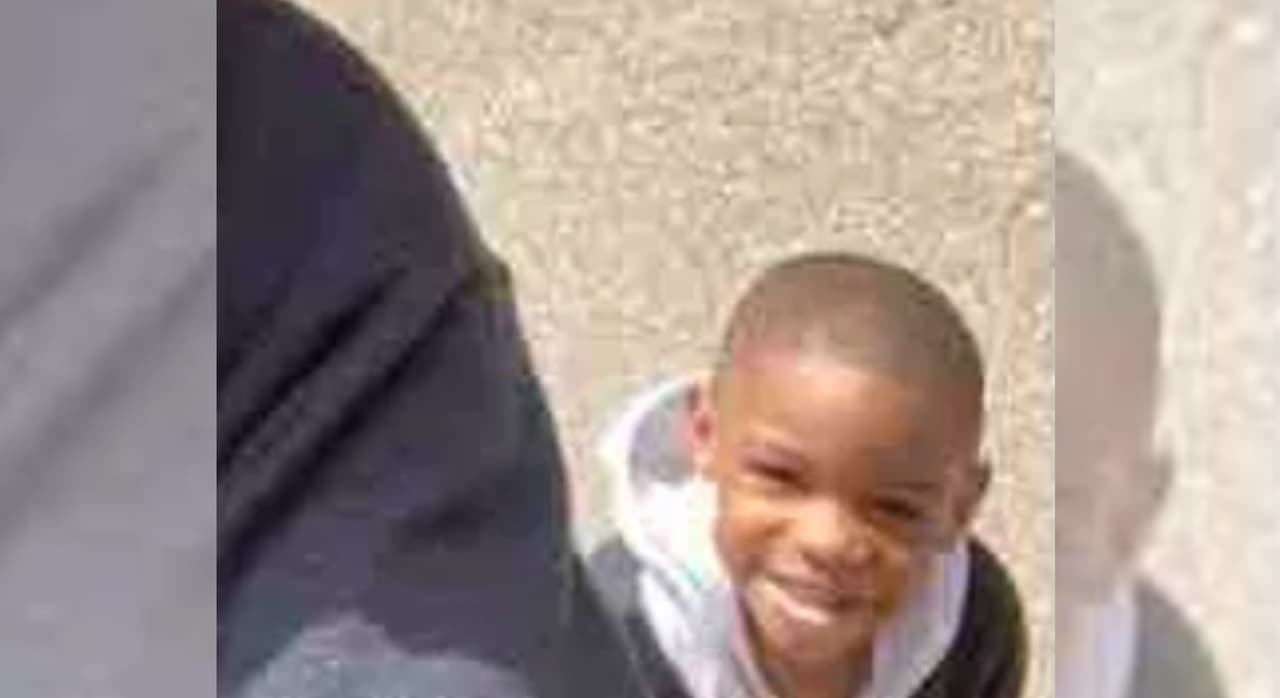 "Órganos internos parcialmente congelados", dice forense sobre autopsia del pequeño Damari