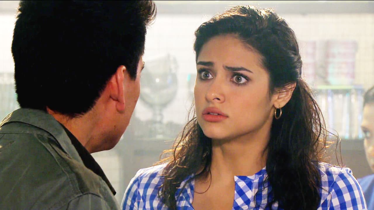 La vida para ella no era color de rosa, tuvo que sufrir mucho en el amor.