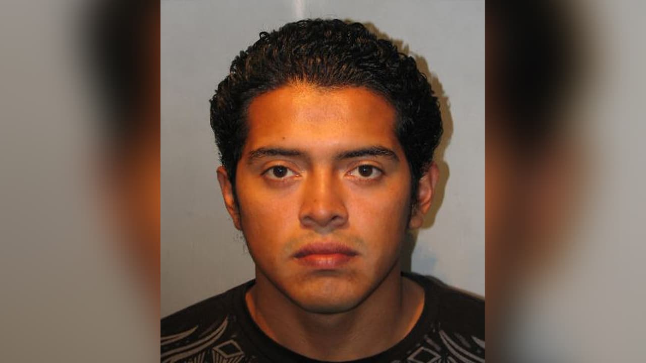 ¿Lo has visto? Es sospechoso de abuso sexual continuo contra dos menores en Houston