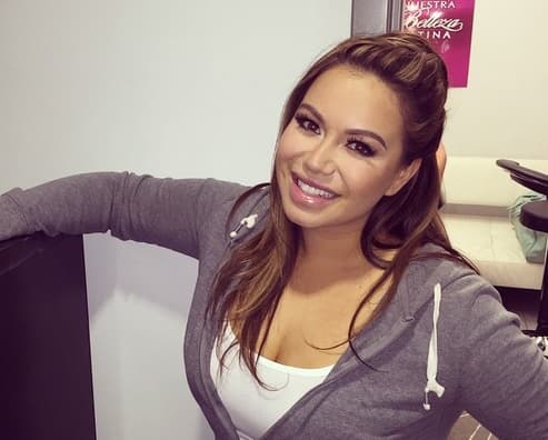 La linda Chiquis Rivera es otra preocupada por las necesidades de los menos favorecidos.
