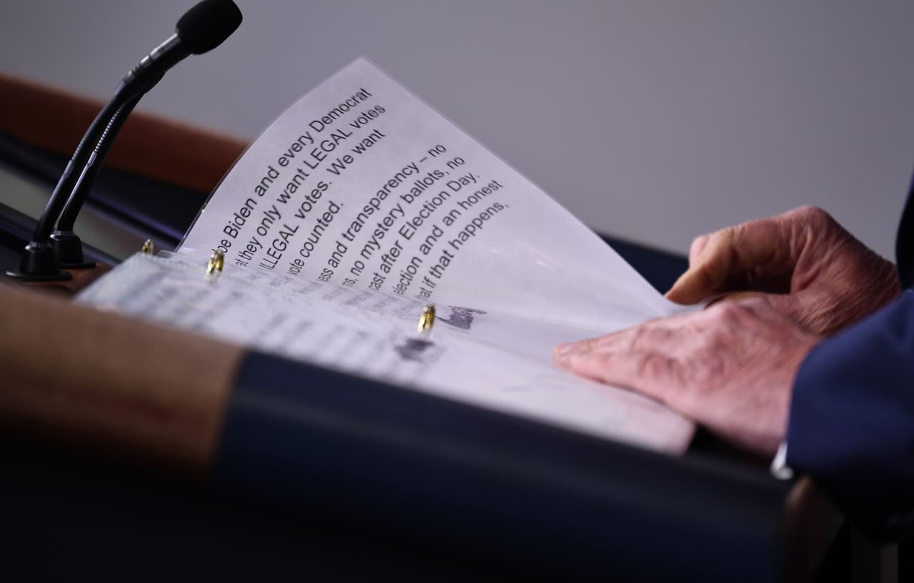 Mientras Trump insiste en "fraude" sin pruebas, su campaña sufre dos reveses legales y amenaza con una demanda en Nevada