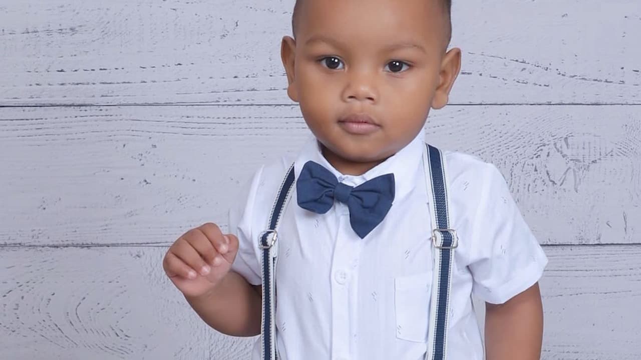 El padre reclamó a los dueños de la guardería por manejar 
<a href="https://www.univision.com/local/nueva-york-wxtv/nueva-york-por-que-habia-fentanilo-guarderia-divino-nino-ya-habia-aprobado-inspeccion-sorpresa" target="_blank">drogas cerca de la presencia de los menores</a>. "El culpable sabe que tiene que pagar", dijo.