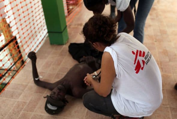 La tormenta causó la muerte de 14 personas en Santa Lucía y otra en San Vicente y las Granadinas.