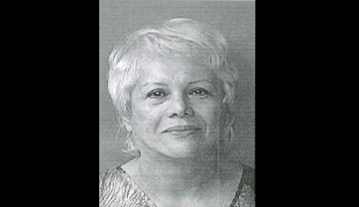 Presentan cargos a mujer por agredir a su madre. 