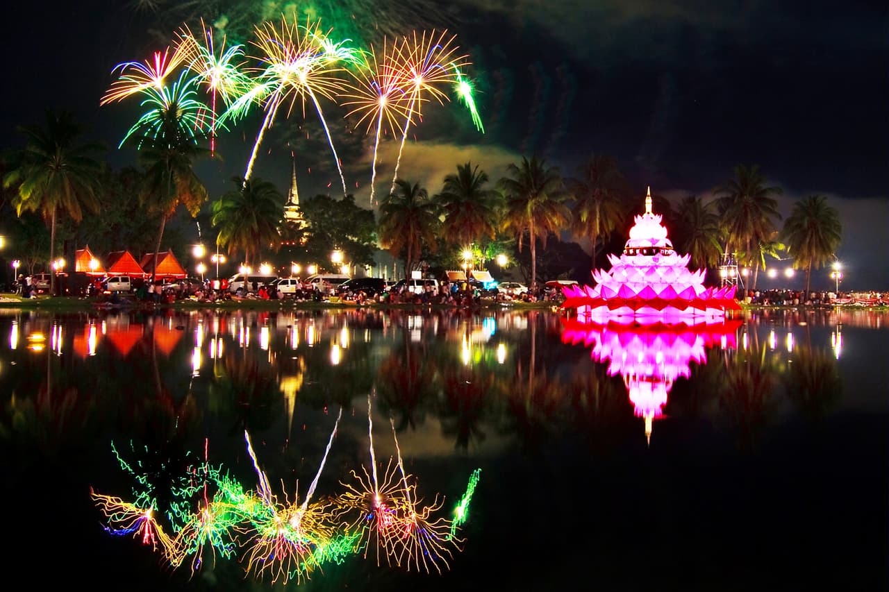 En todos los países de Asia con fuerte presencia budista suele ser día feriado y en general es celebrado en muchas partes del mundo sin importar las creencias personales.
<br>Se trata de una actividad cuyo propósito es unir a toda la humanidad en un gran rayo de amor universal sacando siempre a relucir la mejor parte de cada cual, aquella que no habla de venganzas ni revanchas, de odios ni de racismos, de prejuicios o intolerancias sino de compasión y respeto hacia todo lo que nos rodea.