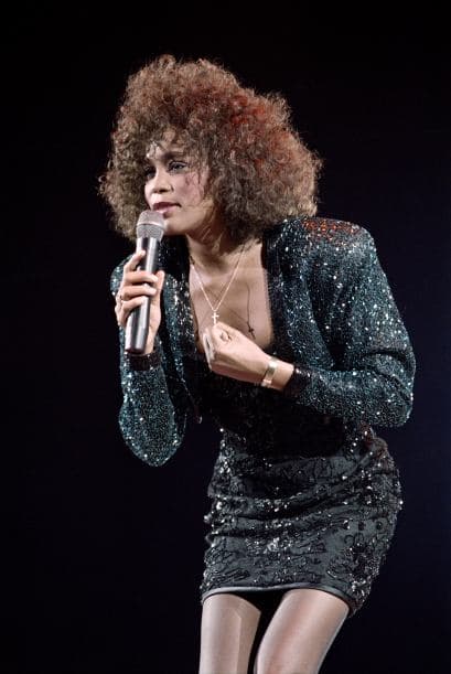 Confesó que le preocupa que su hermana termine como la fallecida Whitney Houston, quien perdió la vida en 2012 en manos de las adicciones.
