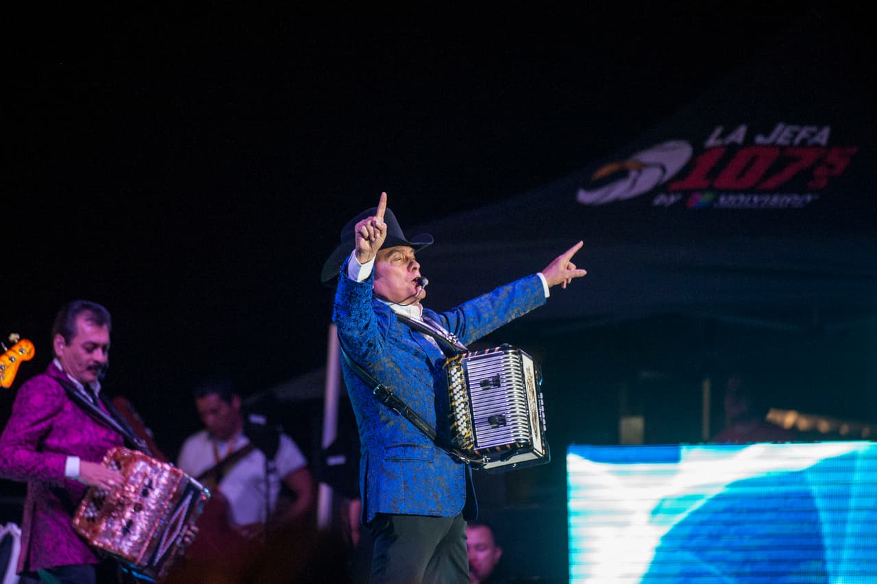 7 escenarios y mas de 50 artistas en 3 dias fueron los ingredientes para PuebloFest el 17 al 19 de marzo donde llegaron personas para disfrutar de todo el estado de California.