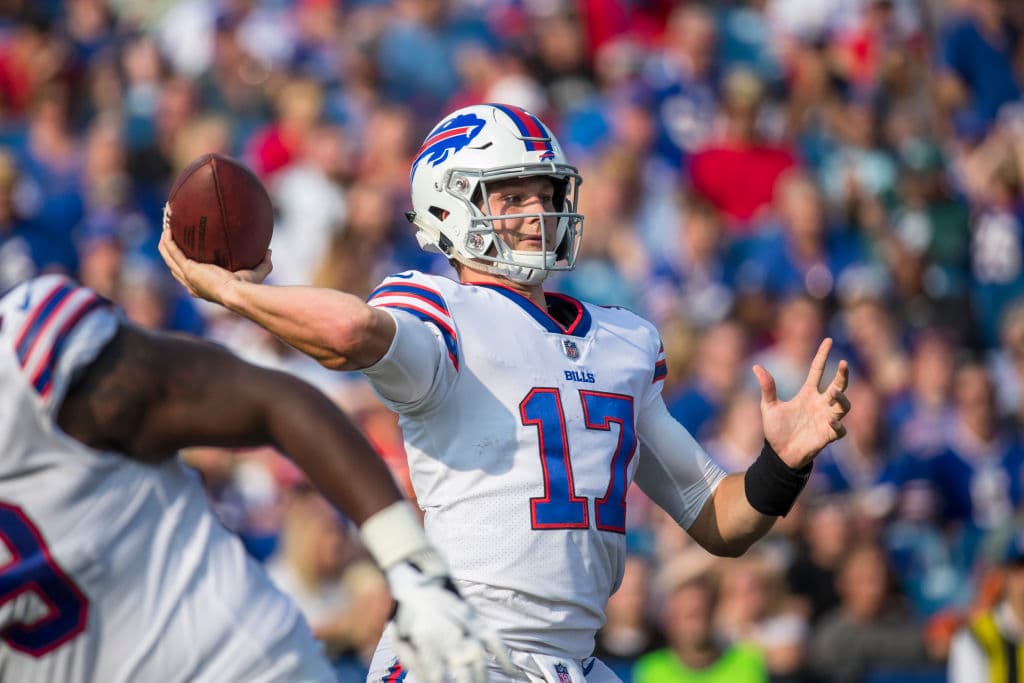<b>32) Buffalo Bills</b>. Haber cambiado de último momento a su quarterback proyectado a ser titular es una mala señal. Tras haber roto sequía una sin Playoffs desde 1999, parece que van en retroceso.