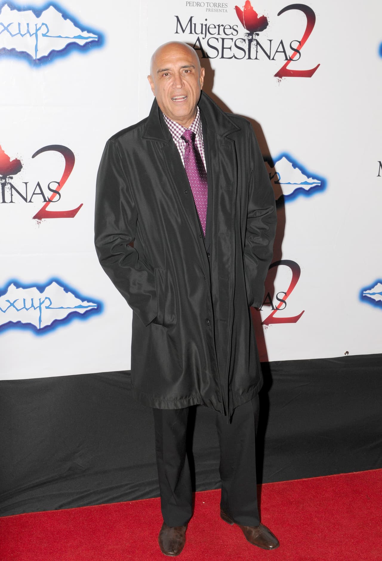 En ese momento, señaló, le cayó muy bien: "Le noté unos dientes como de perlas, preciosos; sus ojos moros, su nariz aguileña, que hice que se operara, y estaba gordo, pesaba como 110 kilos", recordó.