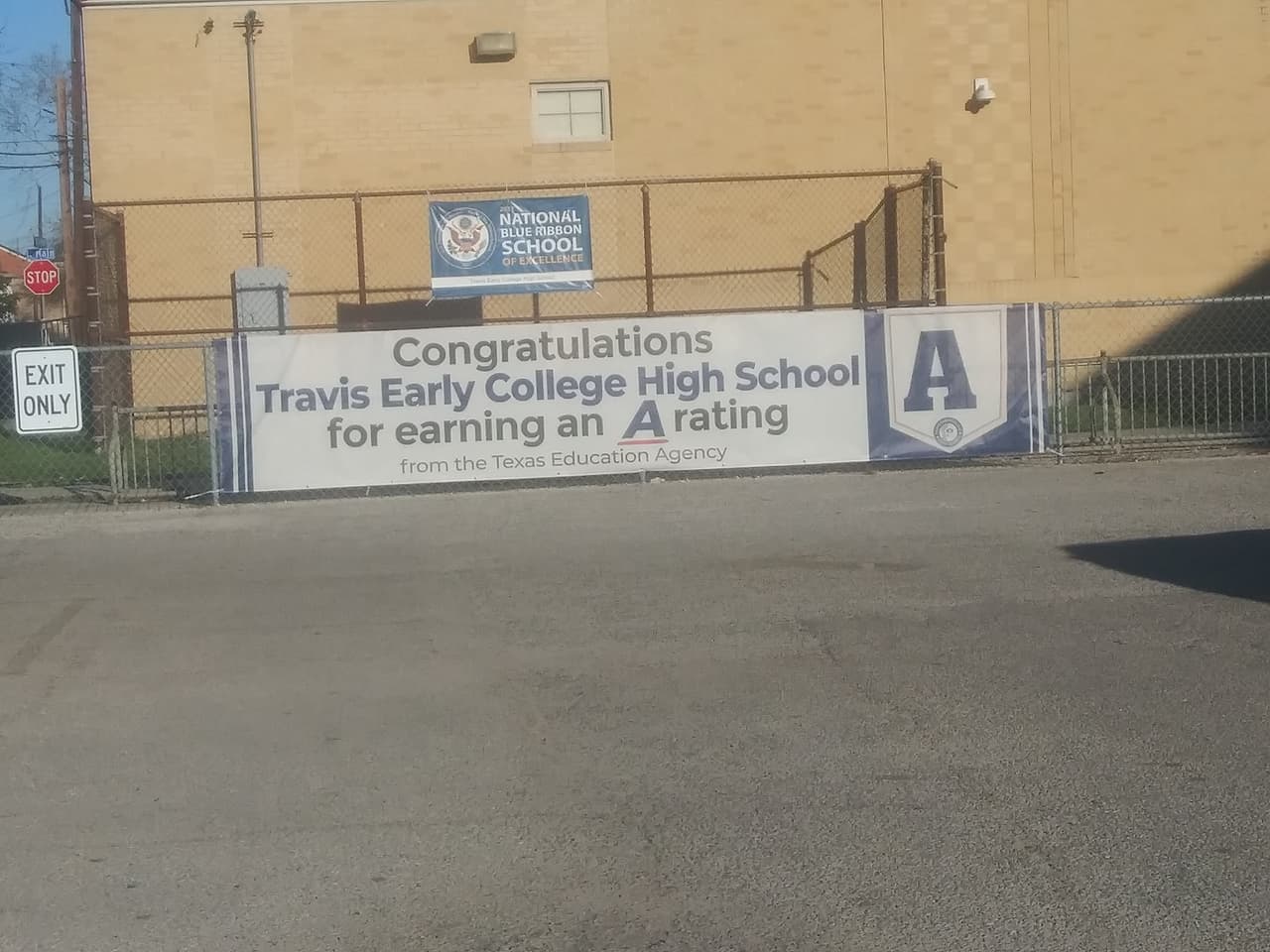 <b>Travis Early College High School</b>
<br>
<br>Puesto en Texas: 75
<br>
<br>Puesto Nacional: 487