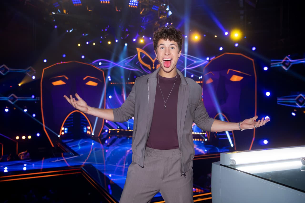 Antes de conocer al enmascarado, Adrián Uribe y Juanpa Zurita hicieron una interesante apuesta.