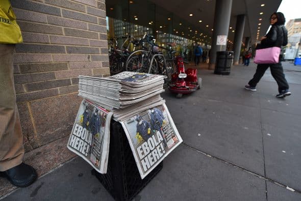 Un doctor de 33 años que trabajó con Médicos sin Fronteras (MSF) en el país africano Guinea Conakry , fue aislado desde el jueves en el hospital neoyorquino de Bellevue por contraer el virus de ébola.