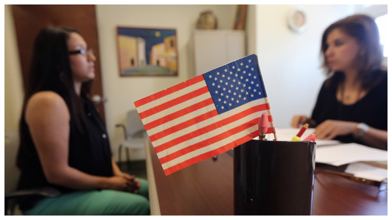 Mentir en solicitud de asilo llevaría a perder cualquier otro beneficio migratorio en EEUU