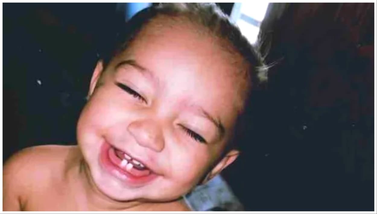 Identifican al niño de 2 años que murió en su casa: investigación en proceso