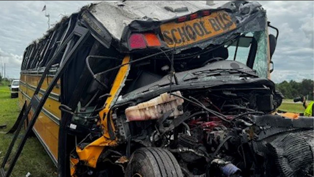 Nuevos detalles del accidente mortal en Winter Haven: Conductora del autobús no iba a exceso de velocidad