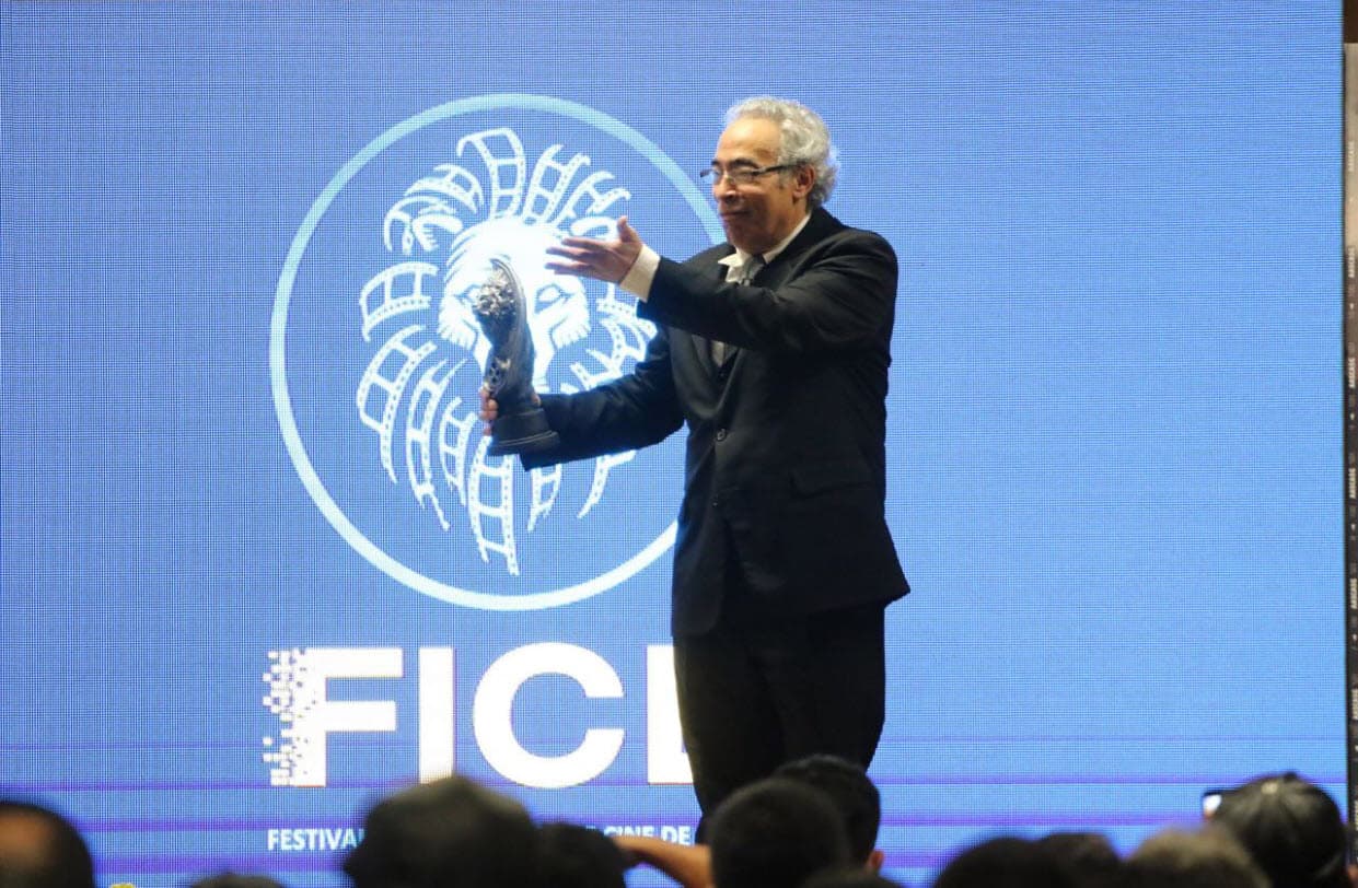 Su trayectoria suma más de 90 filmes. Su trabajo ha sido reconocido por prestigiosas asociaciones y fue galardonado con dos Arieles, el máximo premio que se entrega en el cine mexicano.