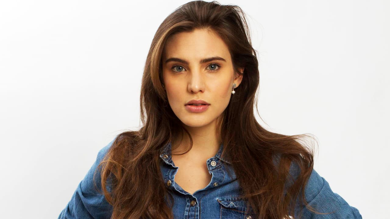 Macarena Agacha es 'Olivia Nieves' en 'La piloto'