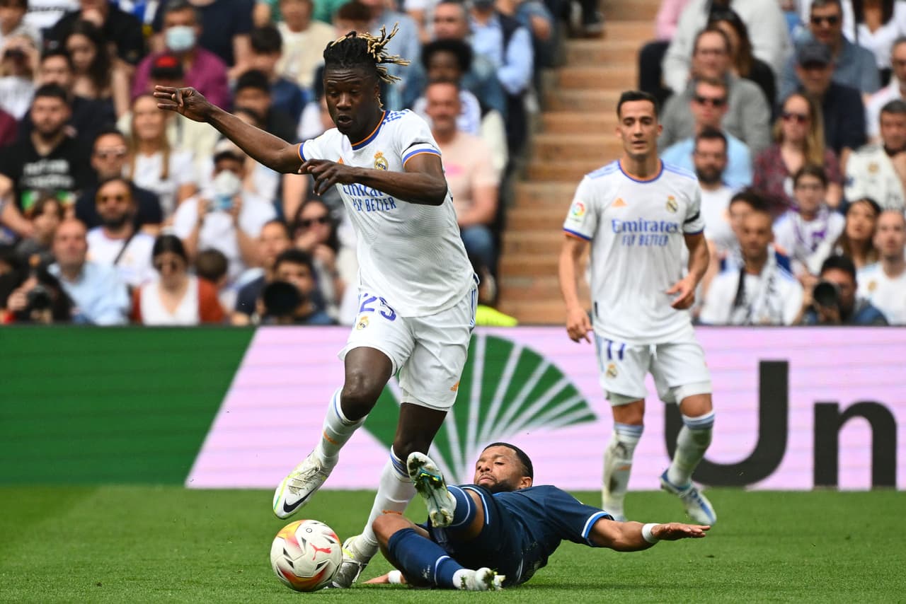 Real Madrid goleó 4-0 al Espanyol en el Santiago Bernabéu para proclamarse campeón en la Jornada 34 de LaLiga.