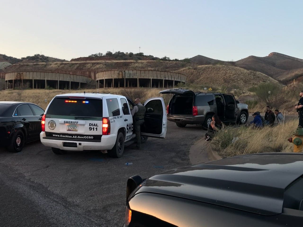 Realizaron una parada de tráfico en un Yukon 2013 en la autopista 80 cerca del poste de la milla 343, el jueves 28 de abril de 2022.