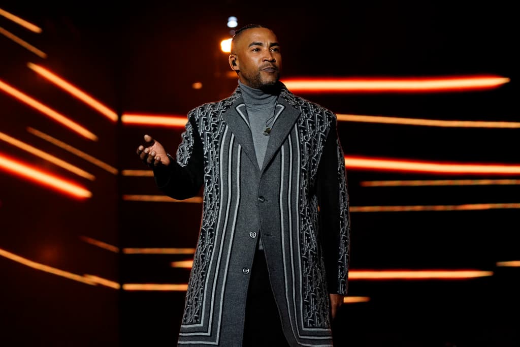 Conocido como 'El Rey', la actuación de 
<b><a href="https://www.univision.com/local/miami-wltv/uno-de-mis-suenos-es-trabajar-en-hollywood-compartio-don-omar-video" target="_blank">Don Omar</a> junto a Bad Bunny</b> era una de las esperadas, que podría ocurrir en una ocasión futura.