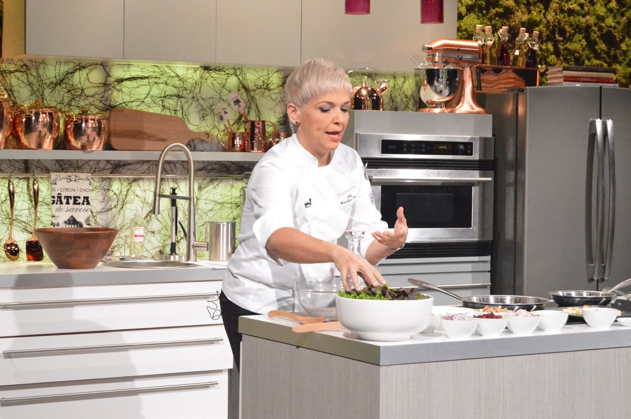 Grenda, Gredmarie y la chef Marilyn trabajan fuerte para el estreno del programa este lunes 8 de febrero a la 1:00 pm por Univision Puerto Rico.