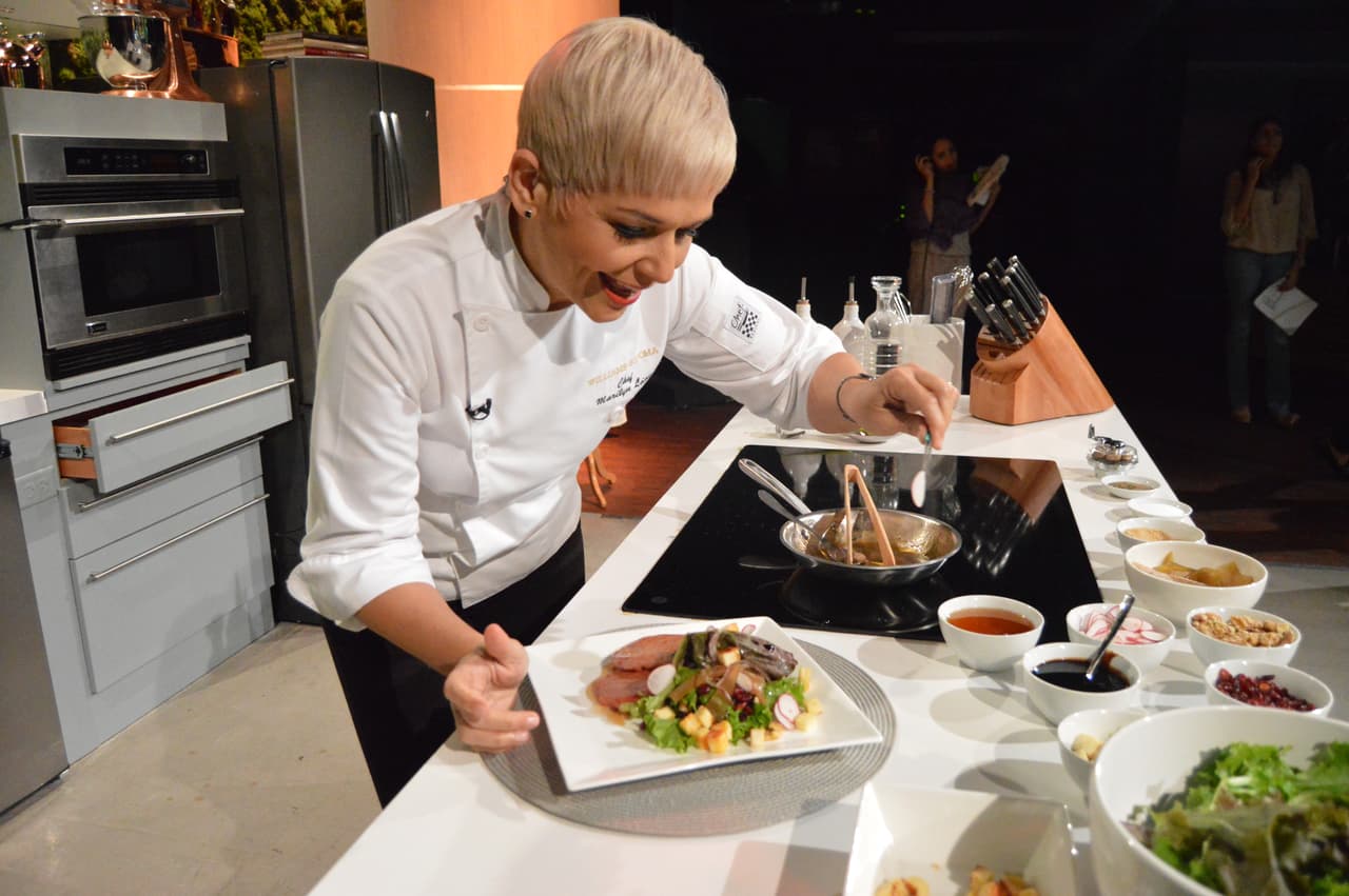 Grenda, Gredmarie y la chef Marilyn trabajan fuerte para el estreno del programa este lunes 8 de febrero a la 1:00 pm por Univision Puerto Rico.