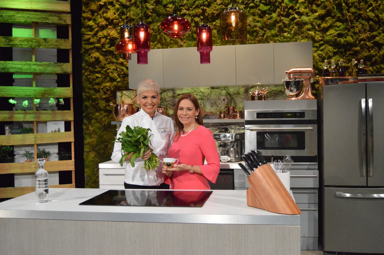 Grenda, Gredmarie y la chef Marilyn trabajan fuerte para el estreno del programa este lunes 8 de febrero a la 1:00 pm por Univision Puerto Rico.