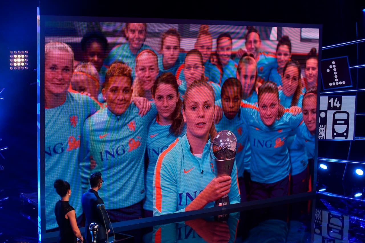 Premio The Best a la Mejor Futbolista (2017): Lieke Martens (F.C. Barcelona / Selección de Holanda)