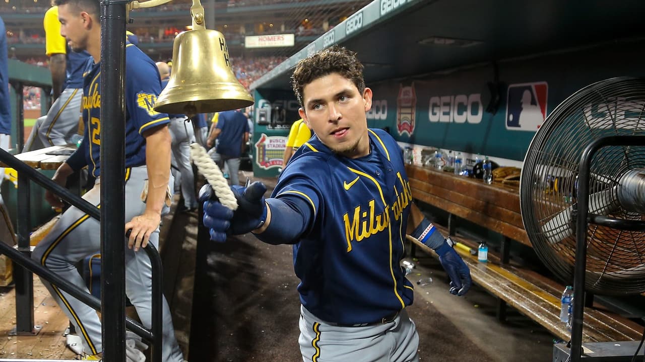 Luis Urías y Joey Meneses pegan homeruns con Brewers y Nationals en la MLB