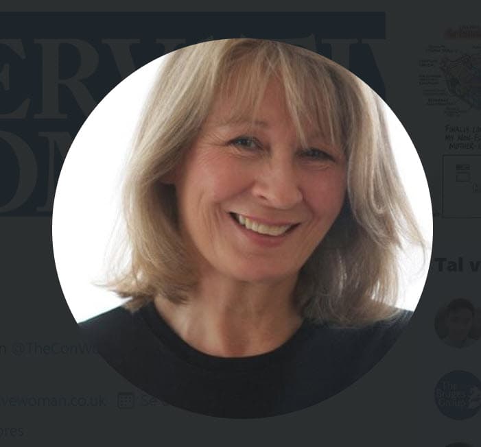 La editora del portal político 
<b><a href="https://conservativewoman.co.uk/" target="_blank">The Conservative Woman</a></b>, Kathy Gyngell, también criticó que la noticia se haya publicado en estos momentos junto con la respuesta de la pareja. 
<br>