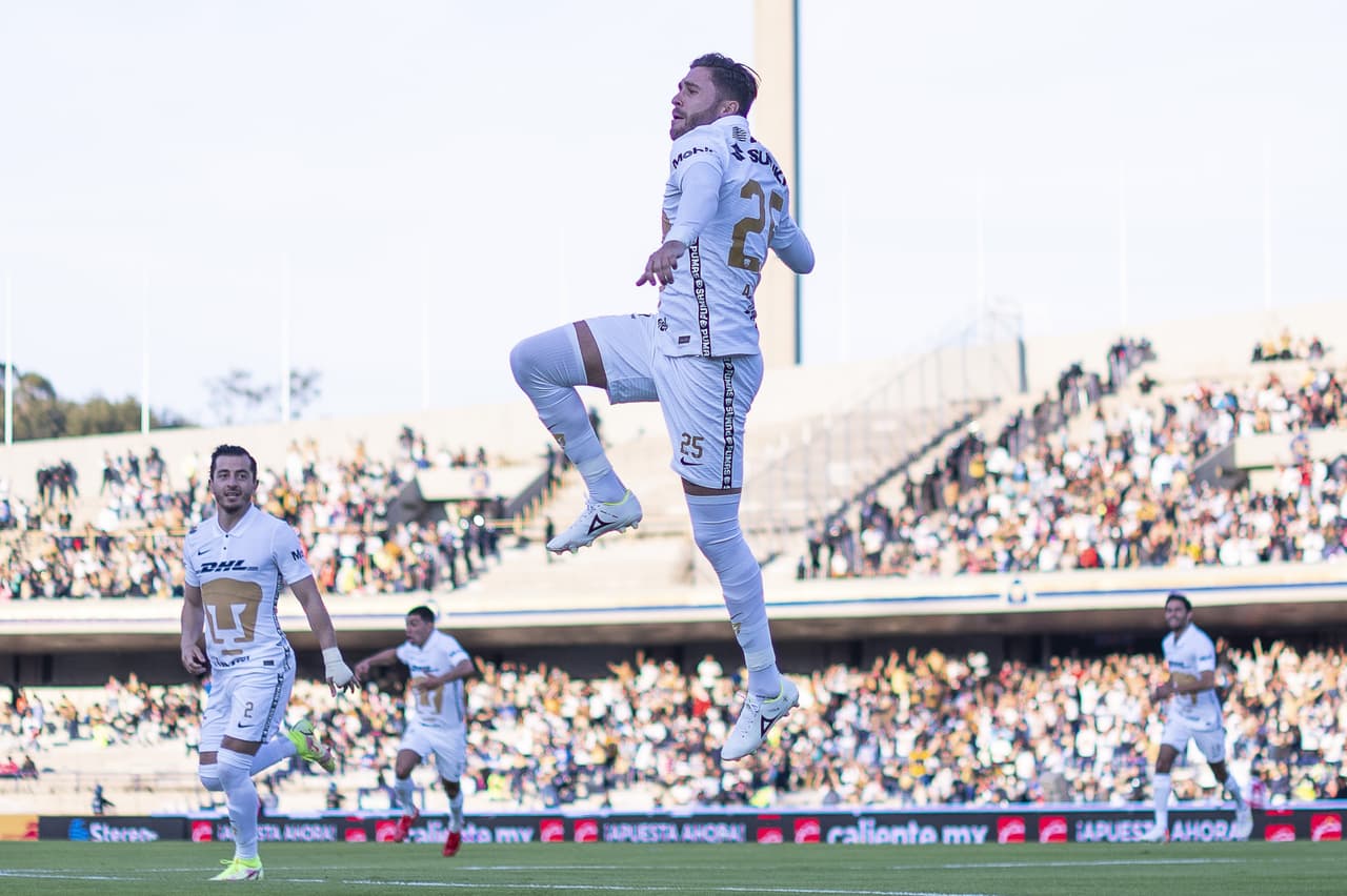 El 'Palermo' Ortiz abrió el marcador y puso a rugir al Olímpico Universitario.