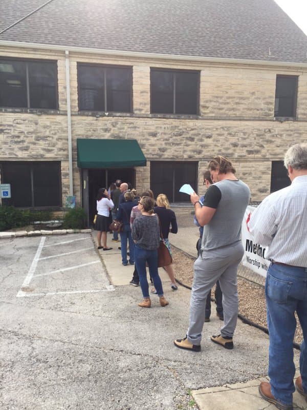 Usuarios de redes sociales captaron las largas filas para votar que se hicieron visibles desde muy temprano en este Supermartes.