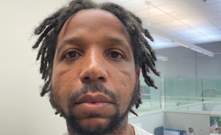 Arrestan a empleado de mantenimiento en conexión con la fuga de presos en la cárcel de Nueva Orleans