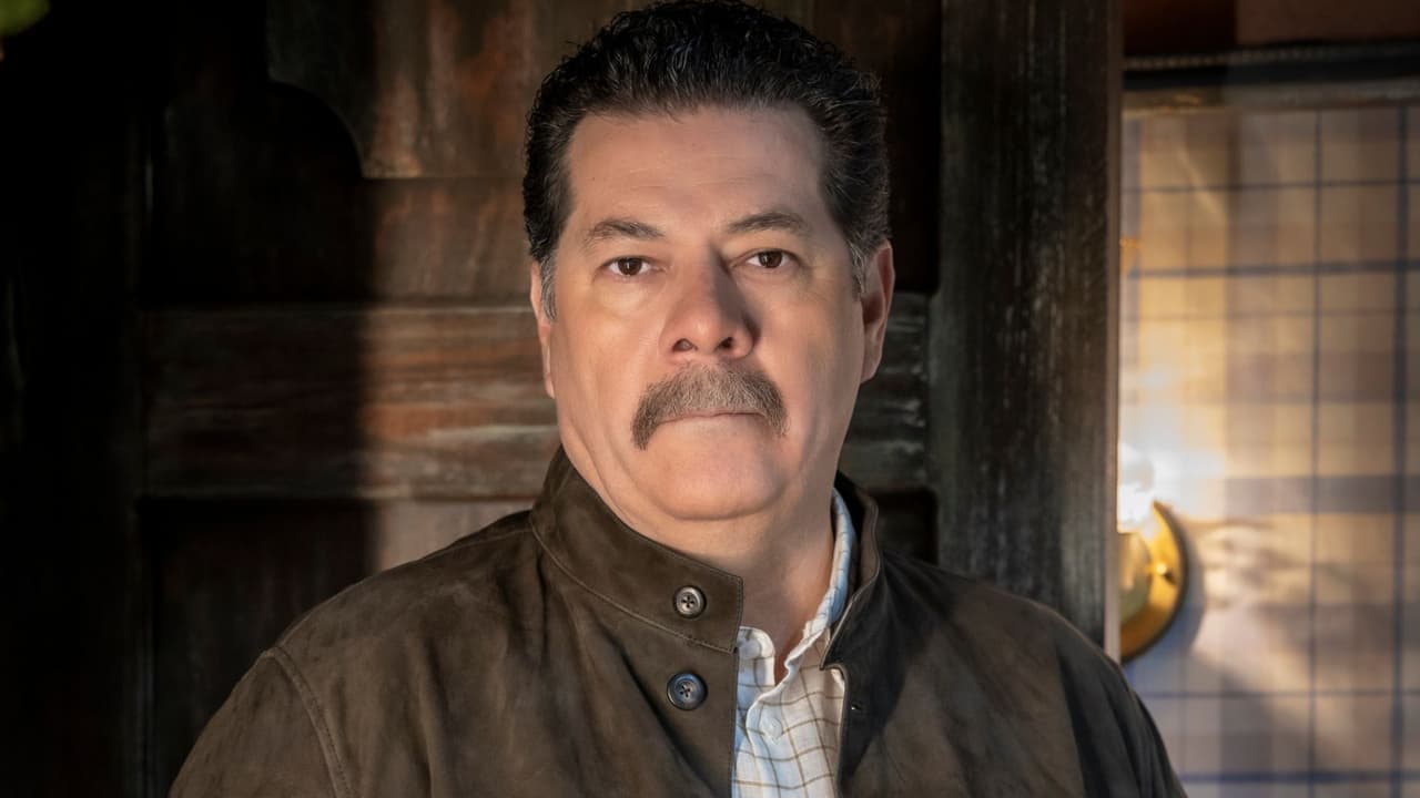 Enoc Leaño interpreta a Héctor Zárate en El Precio de Amarte