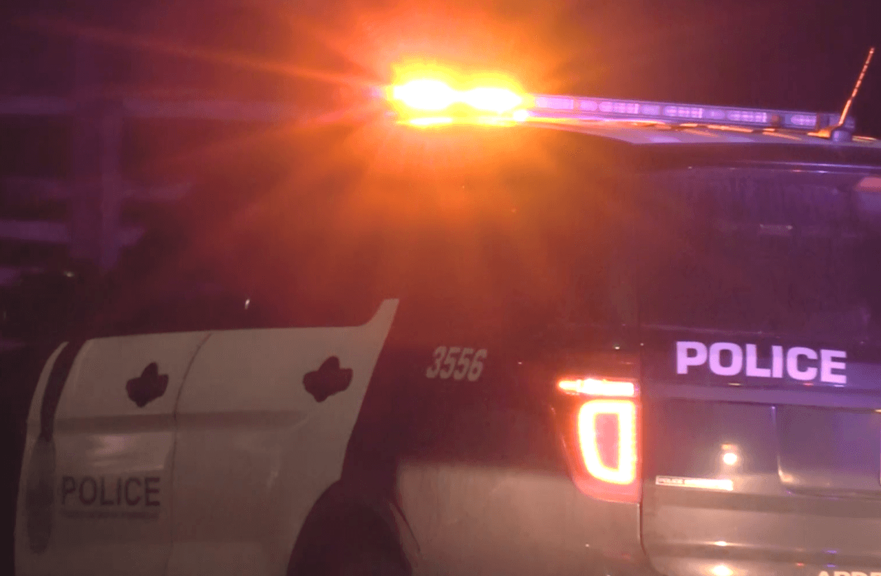 Dos personas heridas en tiroteo y otra apuñalada en un incidente en parque de Austin 