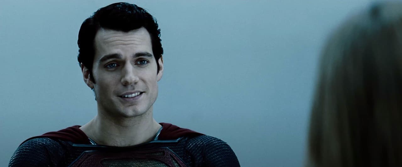 Henry Cavill como Superman