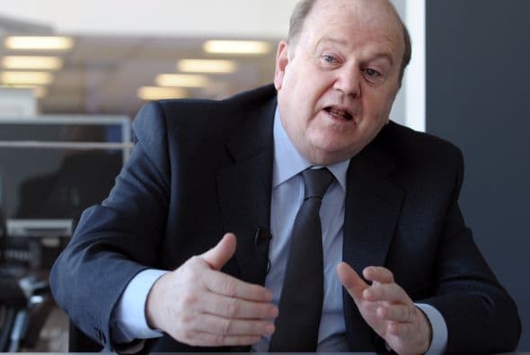 El titular de Finanzas de Irlanda comentó que este rescate "será particularmente importante para la economía irlandesa, cuyo crecimiento se ha visto frenado por la crisis en la zona euro".