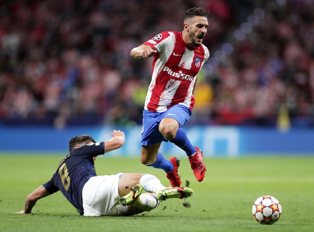 Atlético de Madrid no hace pesar su localía y empatan 0-0 frente al Porto, Antoine Griezman volvió a ver minutos con los charrúas dentro de la UEFA Champions League.