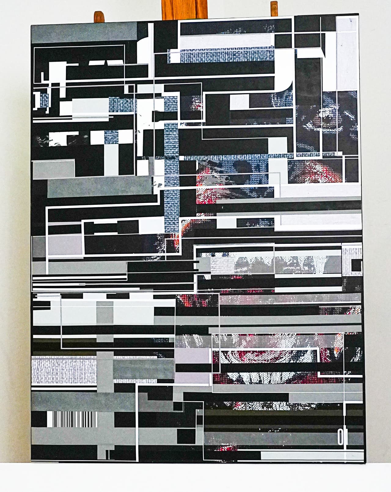 "Liminal" es una obra de Luis Gómez, artista visual, arquitecto, educador y urbanista, que vive en Miami.
<br>