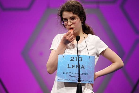 Greenberg, en particular, es una aficionada al idioma español, a la cultura de España y gusta de visitar páginas web en castellano.